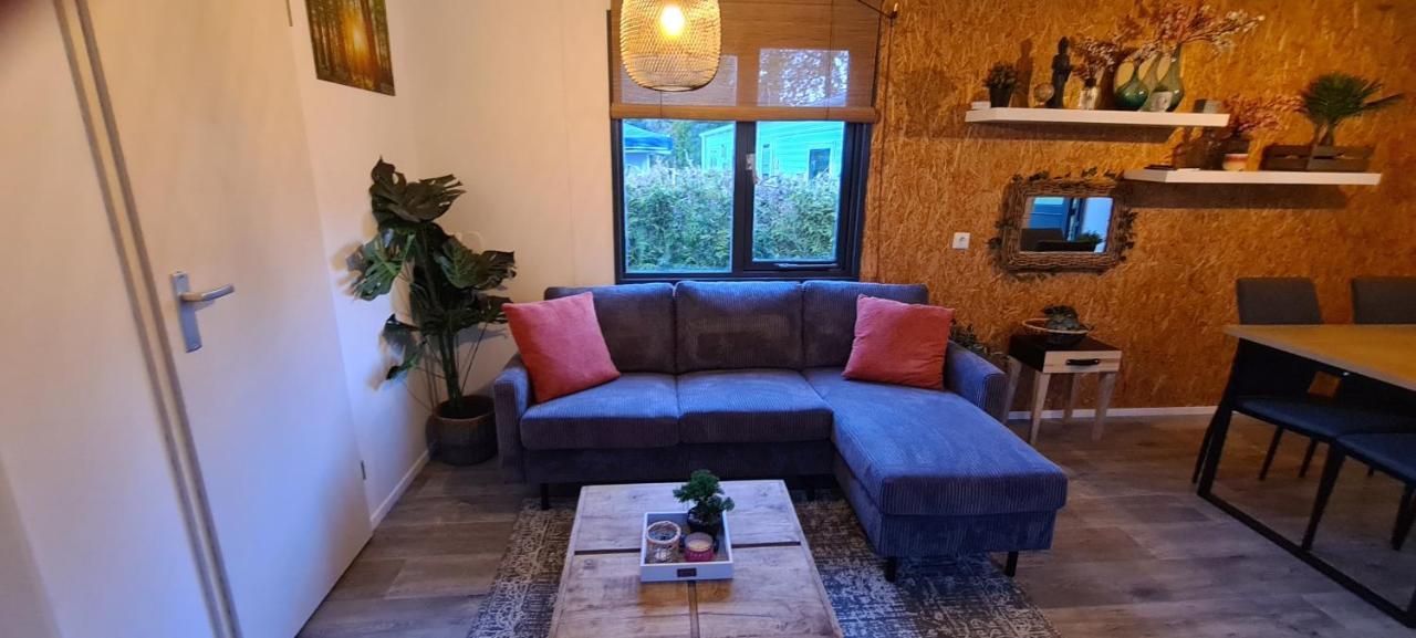 Gezellige Chalet Met Grote Privetuin. Dronrijp Exterior foto