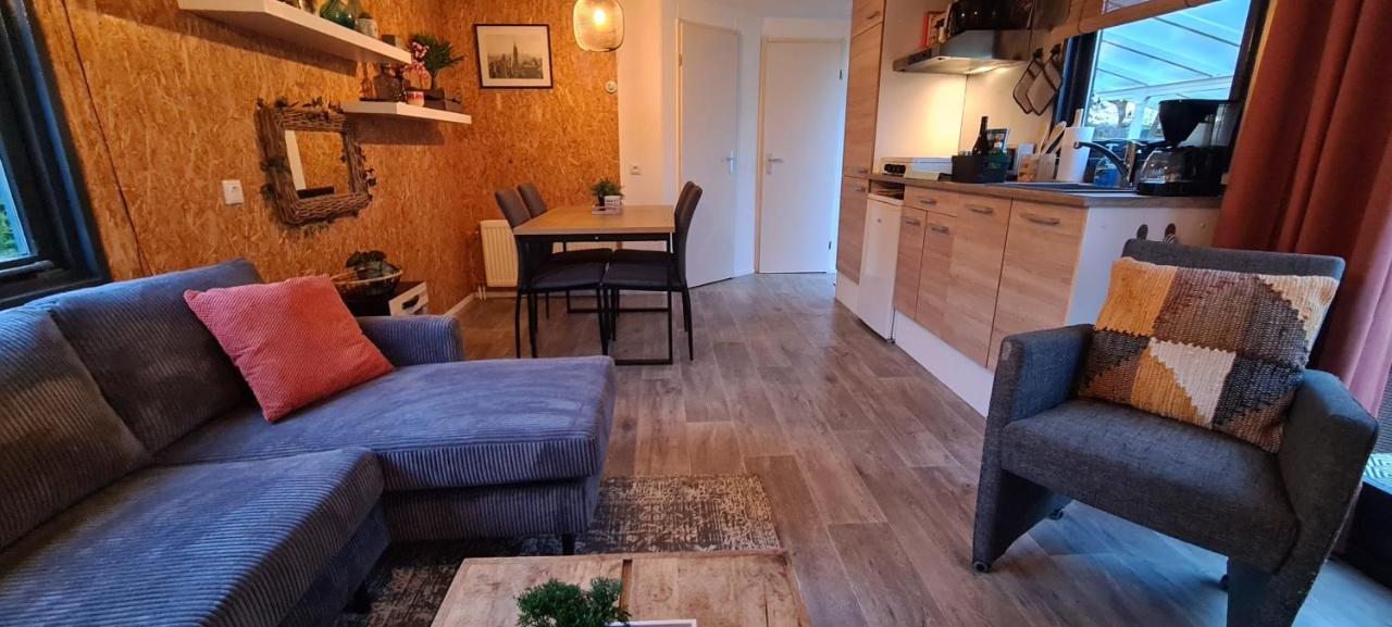 Gezellige Chalet Met Grote Privetuin. Dronrijp Exterior foto